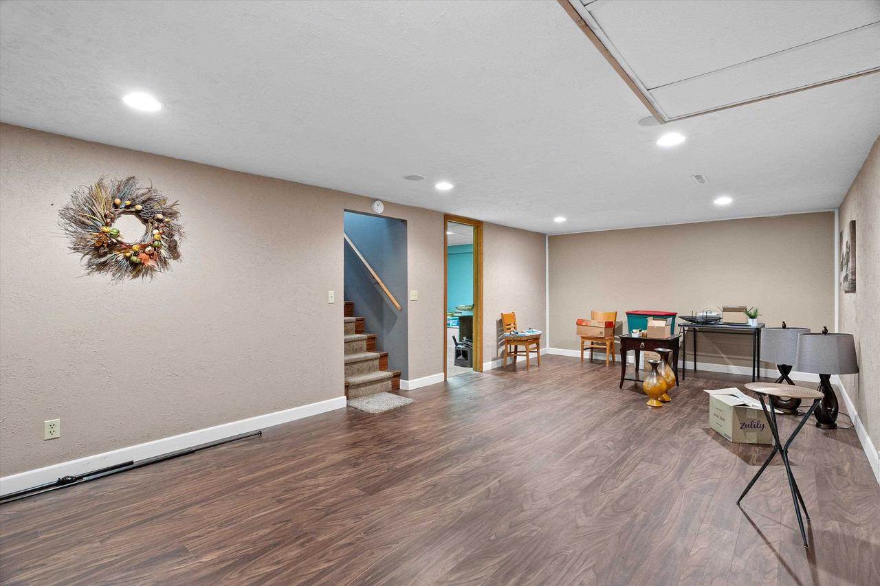 9898 W Ives Street, Marshfield, WI 54449