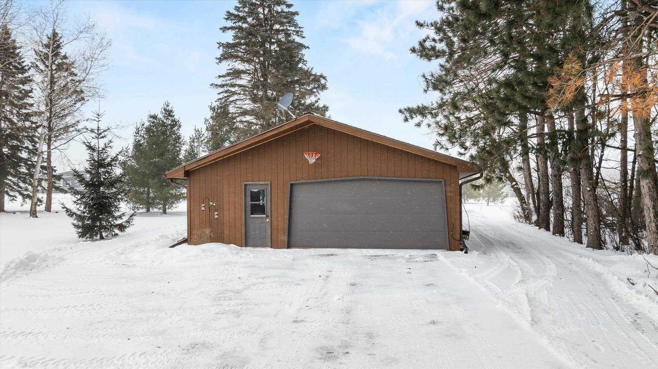 9898 W Ives Street, Marshfield, WI 54449