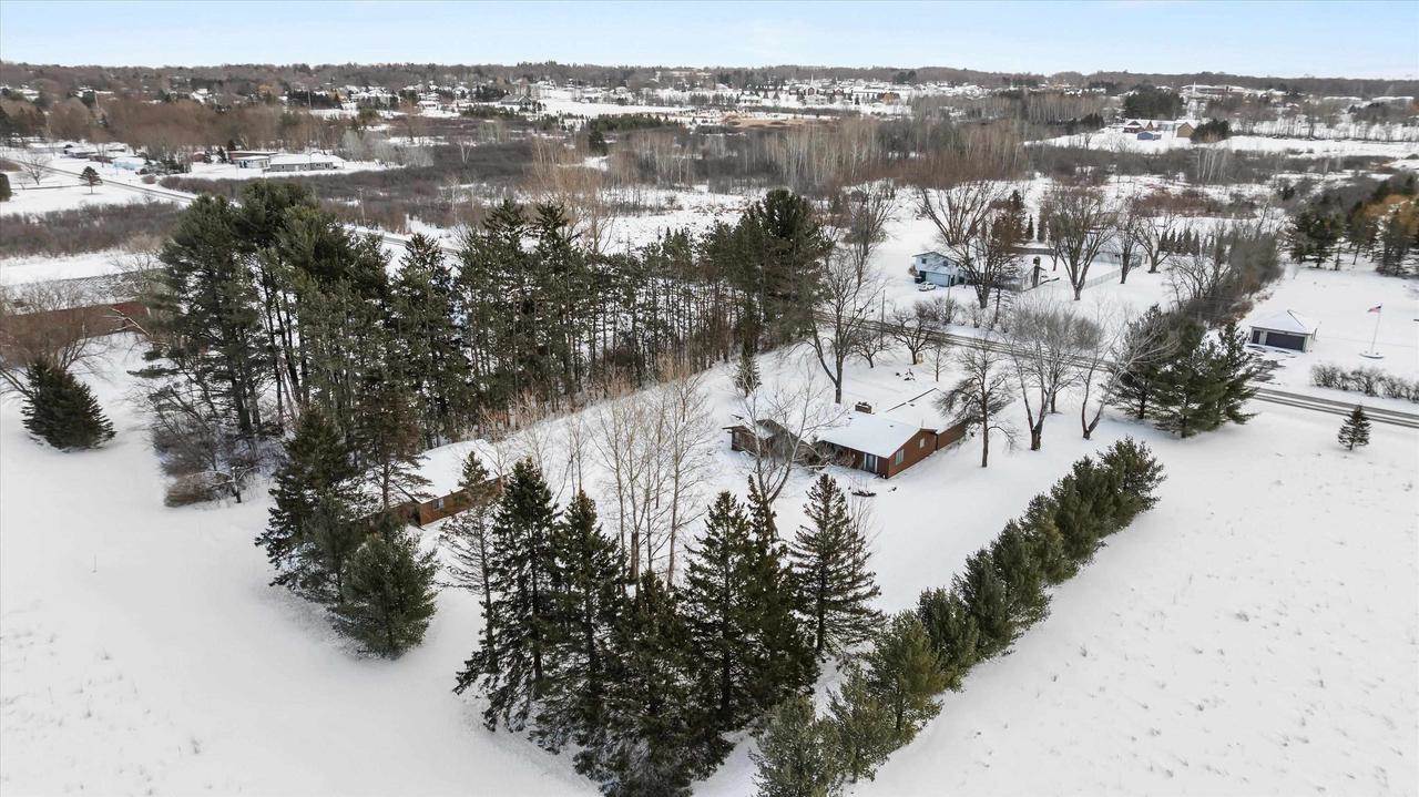 9898 W Ives Street, Marshfield, WI 54449