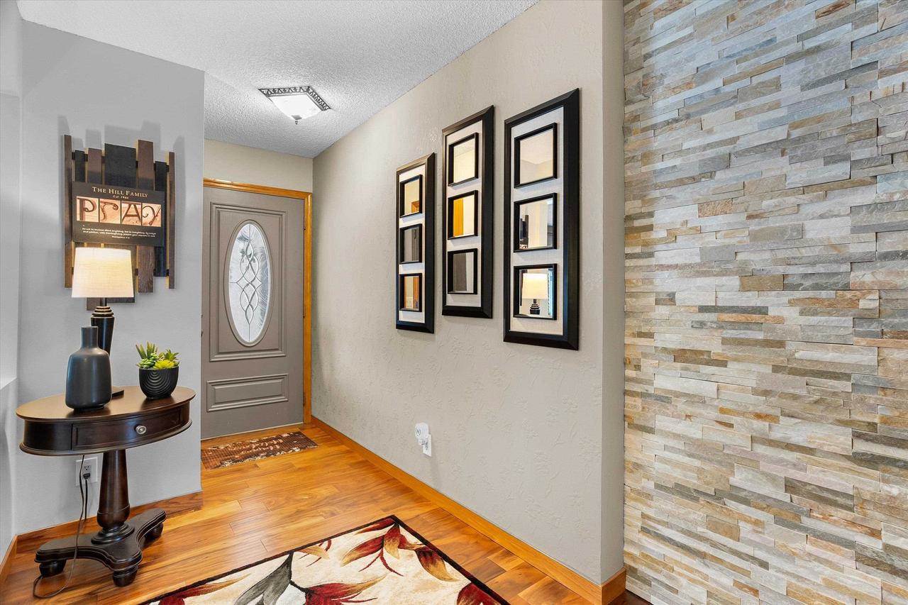 9898 W Ives Street, Marshfield, WI 54449