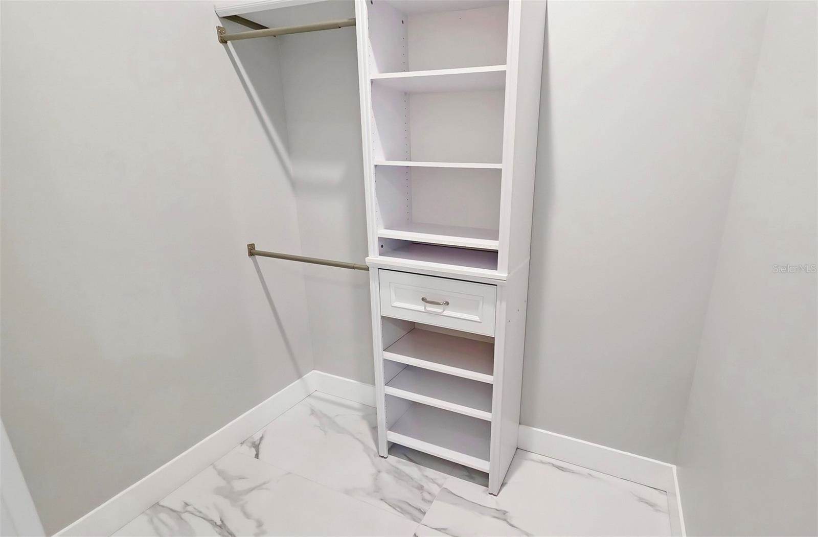 1156 Cocoanut Avenue, Sarasota, FL 34236