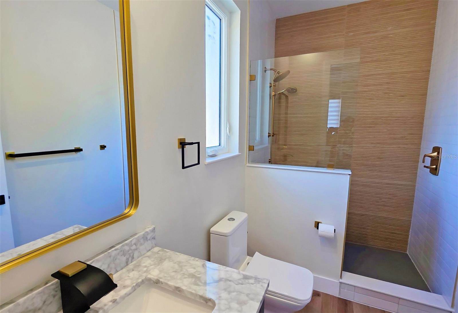 1156 Cocoanut Avenue, Sarasota, FL 34236