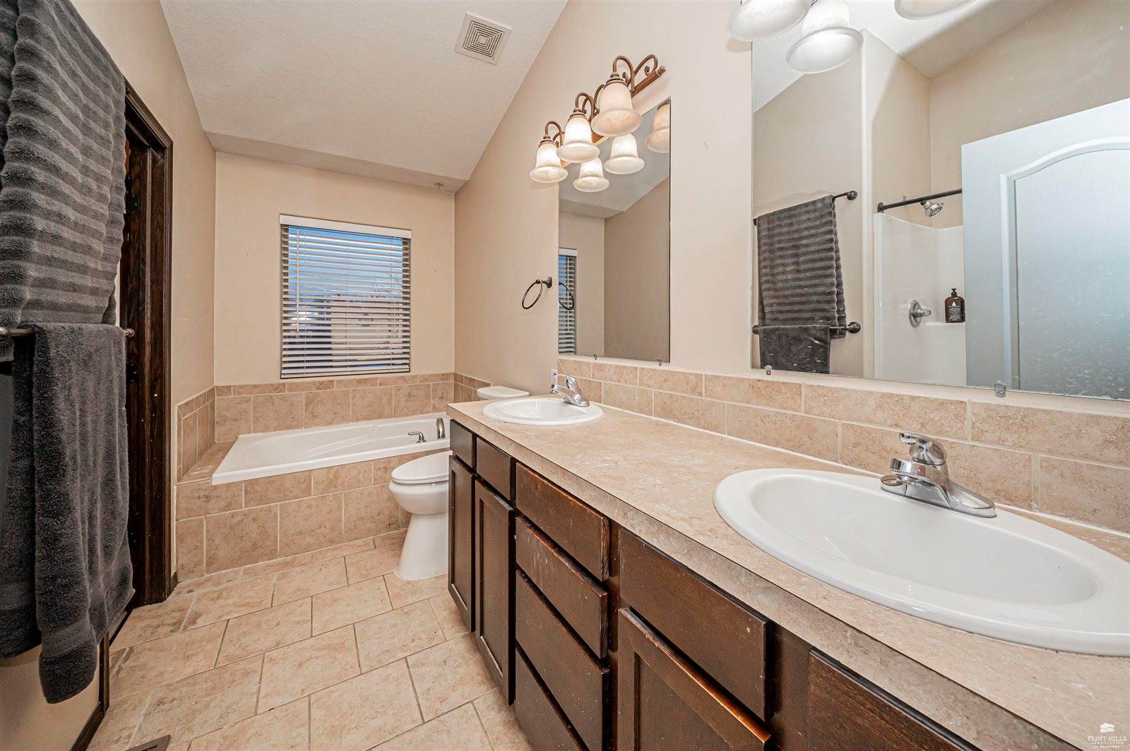 1640 Rivendell Street, Junction City, KS 66441