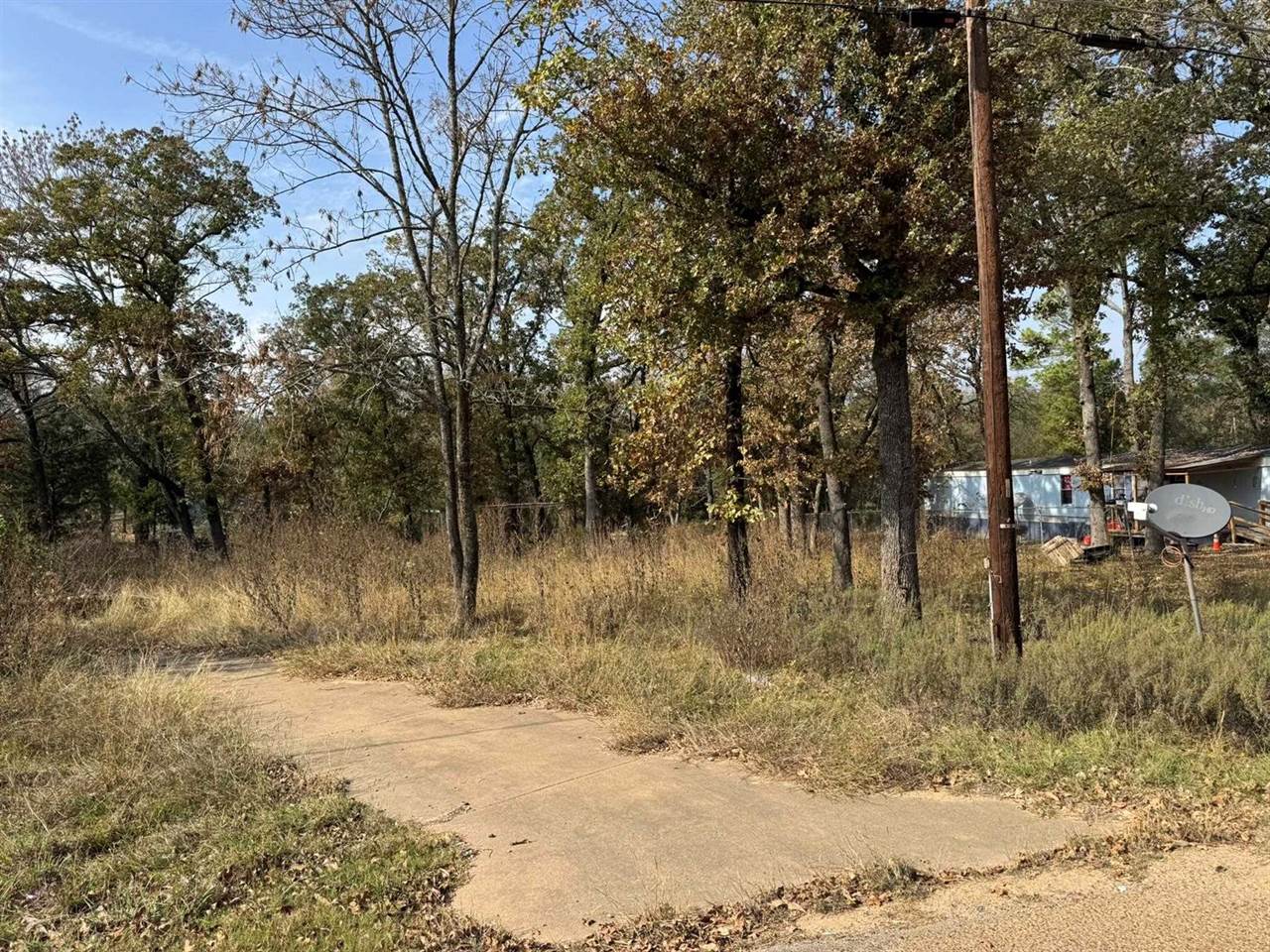 160 Indian Gap, Mabank, TX 75156