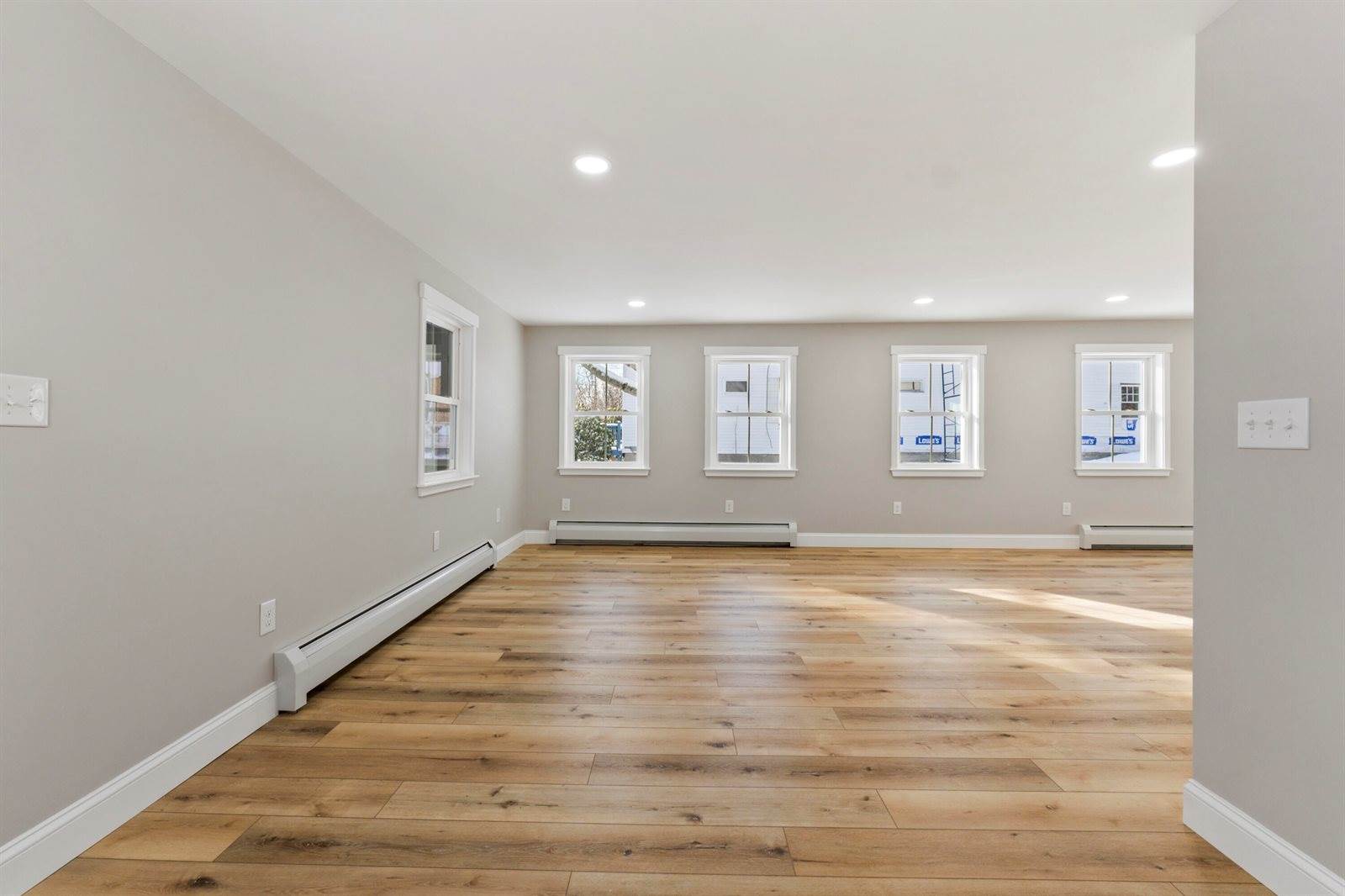 20 Mount Vernon Street, Gardiner, ME 04345