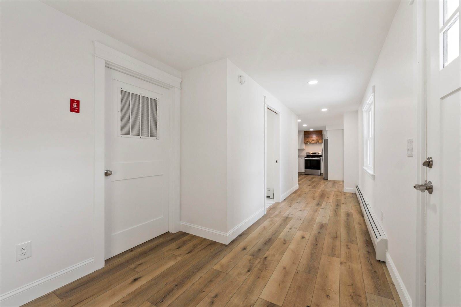20 Mount Vernon Street, Gardiner, ME 04345