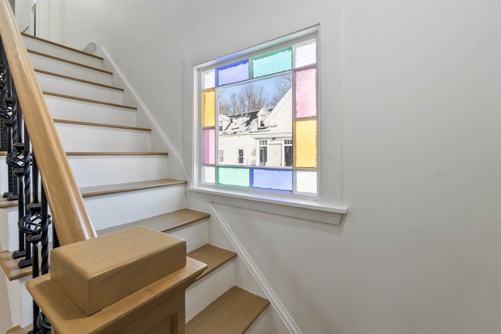 20 Mount Vernon Street, Gardiner, ME 04345