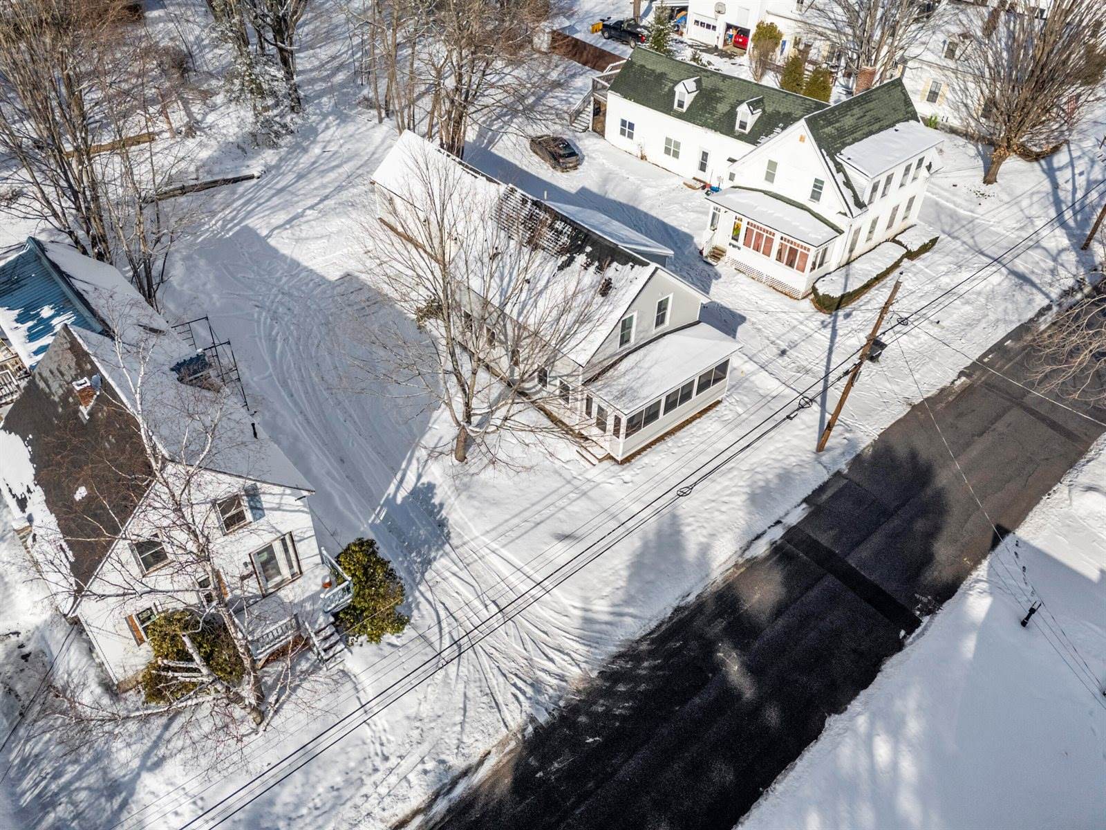 20 Mount Vernon Street, Gardiner, ME 04345
