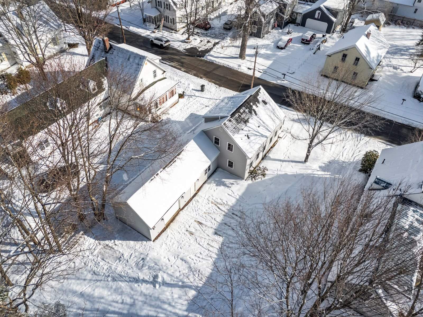20 Mount Vernon Street, Gardiner, ME 04345