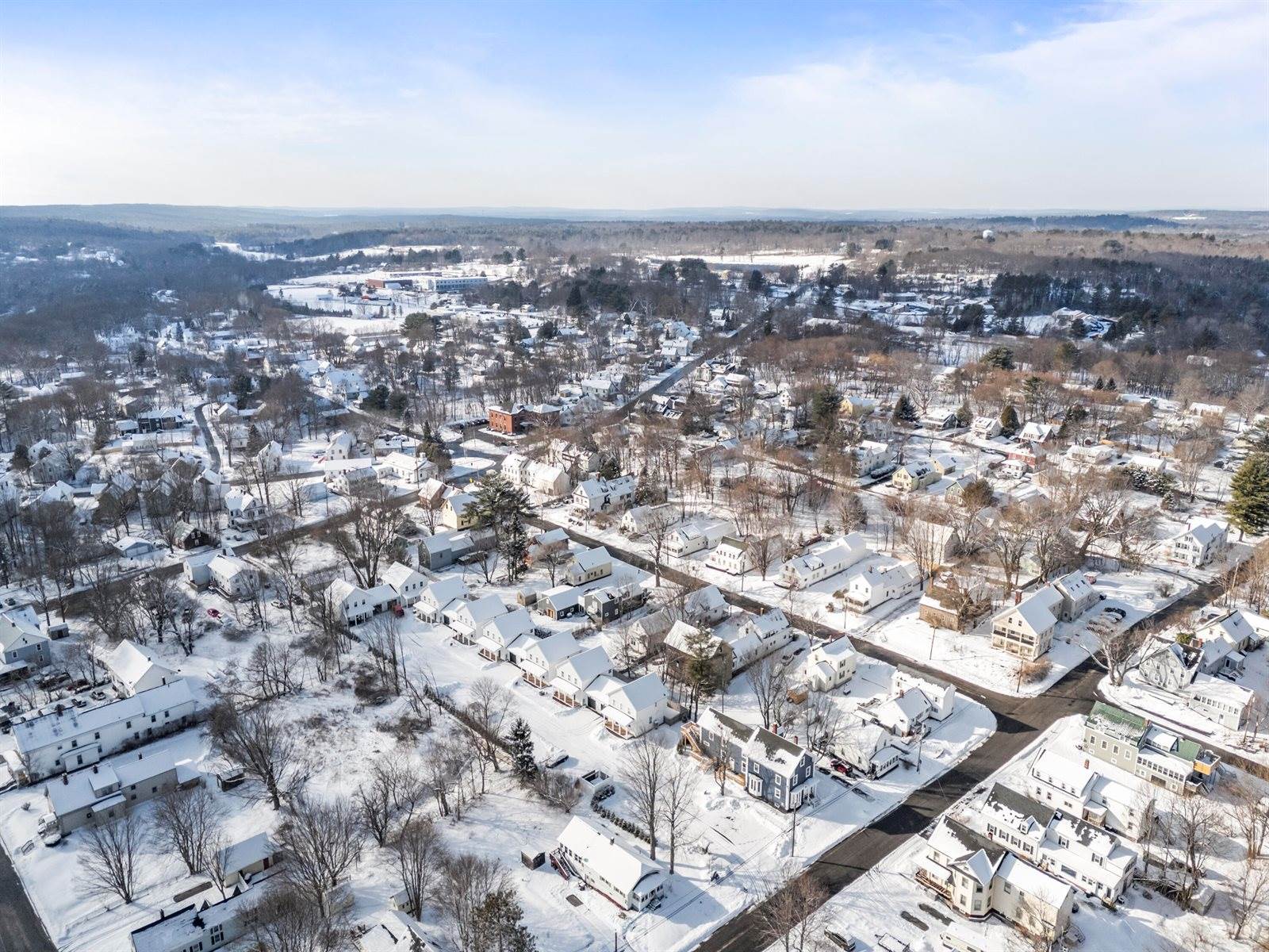 20 Mount Vernon Street, Gardiner, ME 04345