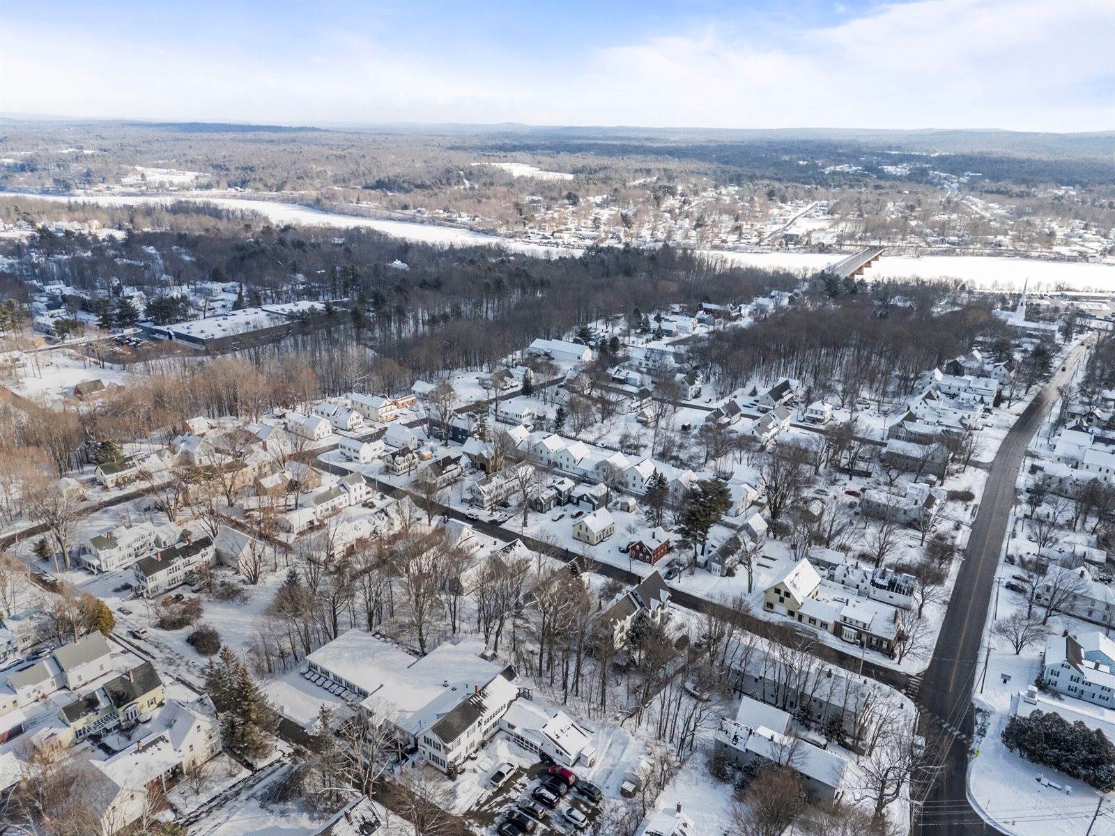 20 Mount Vernon Street, Gardiner, ME 04345