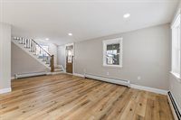 20 Mount Vernon Street, Gardiner, ME 04345