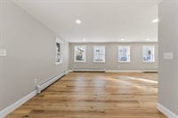 20 Mount Vernon Street, Gardiner, ME 04345