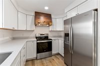 20 Mount Vernon Street, Gardiner, ME 04345
