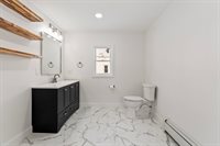 20 Mount Vernon Street, Gardiner, ME 04345