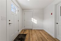 20 Mount Vernon Street, Gardiner, ME 04345