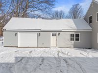 20 Mount Vernon Street, Gardiner, ME 04345