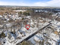 20 Mount Vernon Street, Gardiner, ME 04345