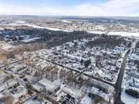 20 Mount Vernon Street, Gardiner, ME 04345