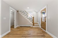 20 Mount Vernon Street, Gardiner, ME 04345