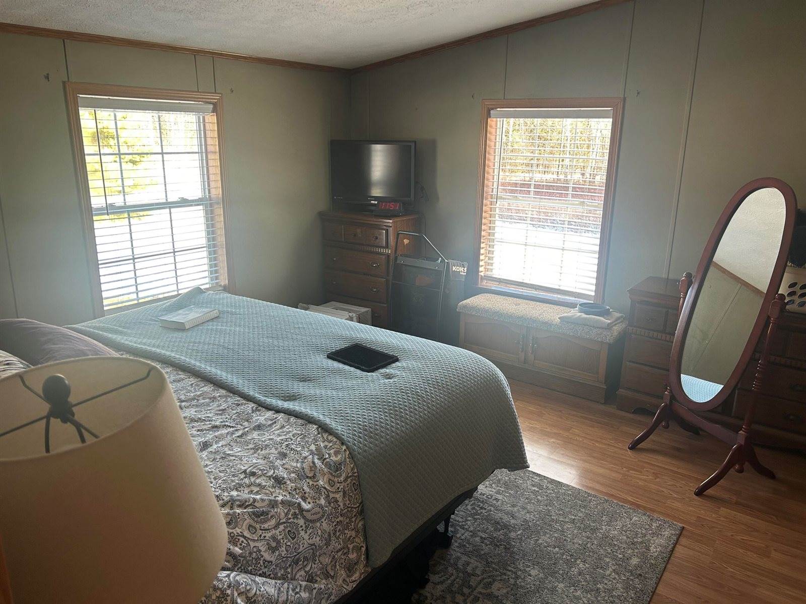5 Whitten Road, Canaan, ME 04924