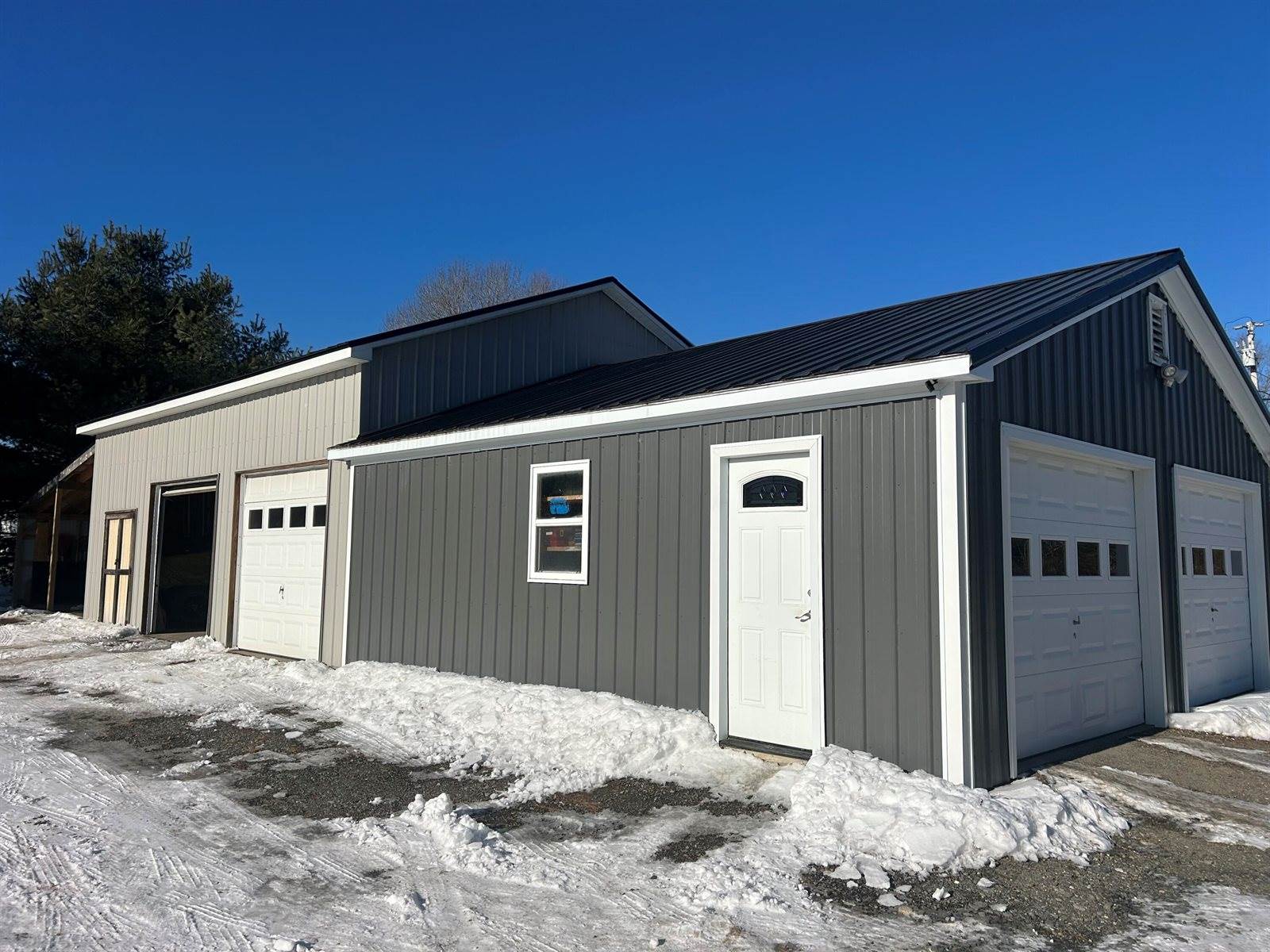 5 Whitten Road, Canaan, ME 04924