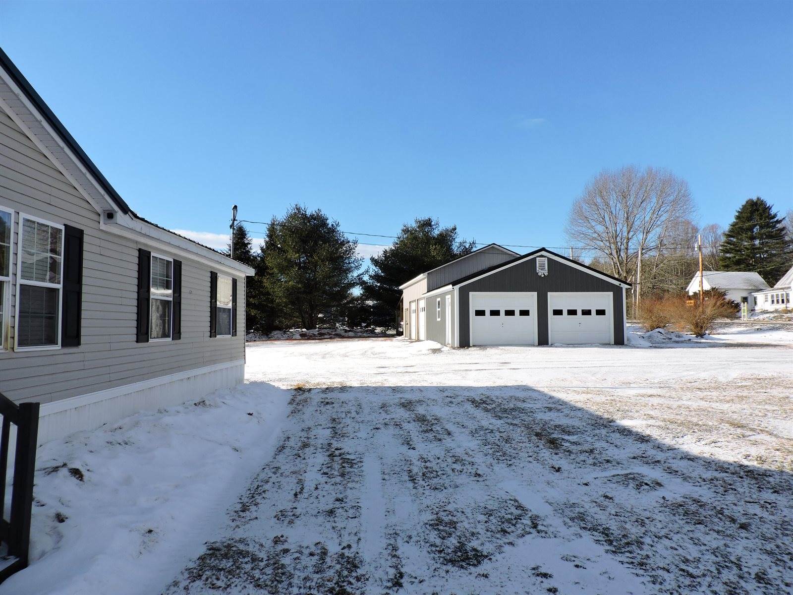 5 Whitten Road, Canaan, ME 04924