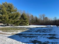 5 Whitten Road, Canaan, ME 04924