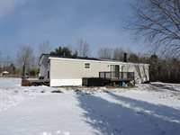 5 Whitten Road, Canaan, ME 04924