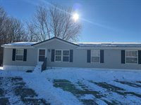 5 Whitten Road, Canaan, ME 04924