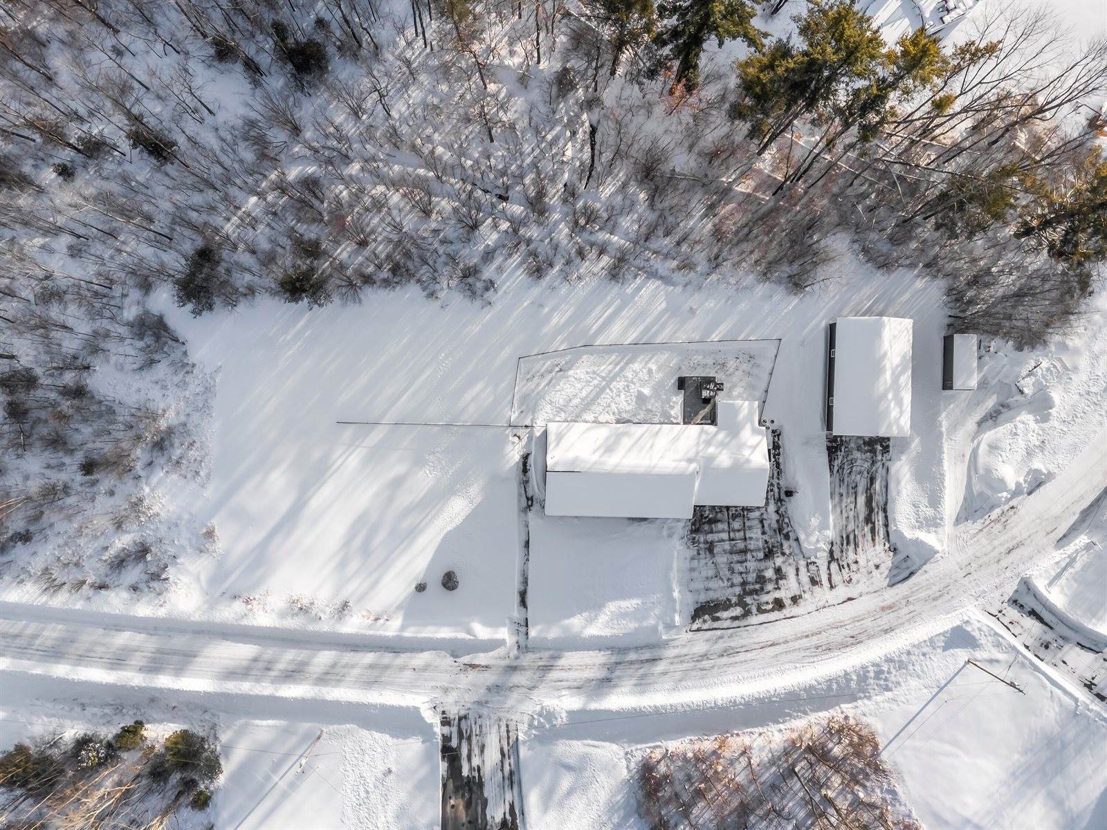 23 Godrics Hollow, Sidney, ME 04330