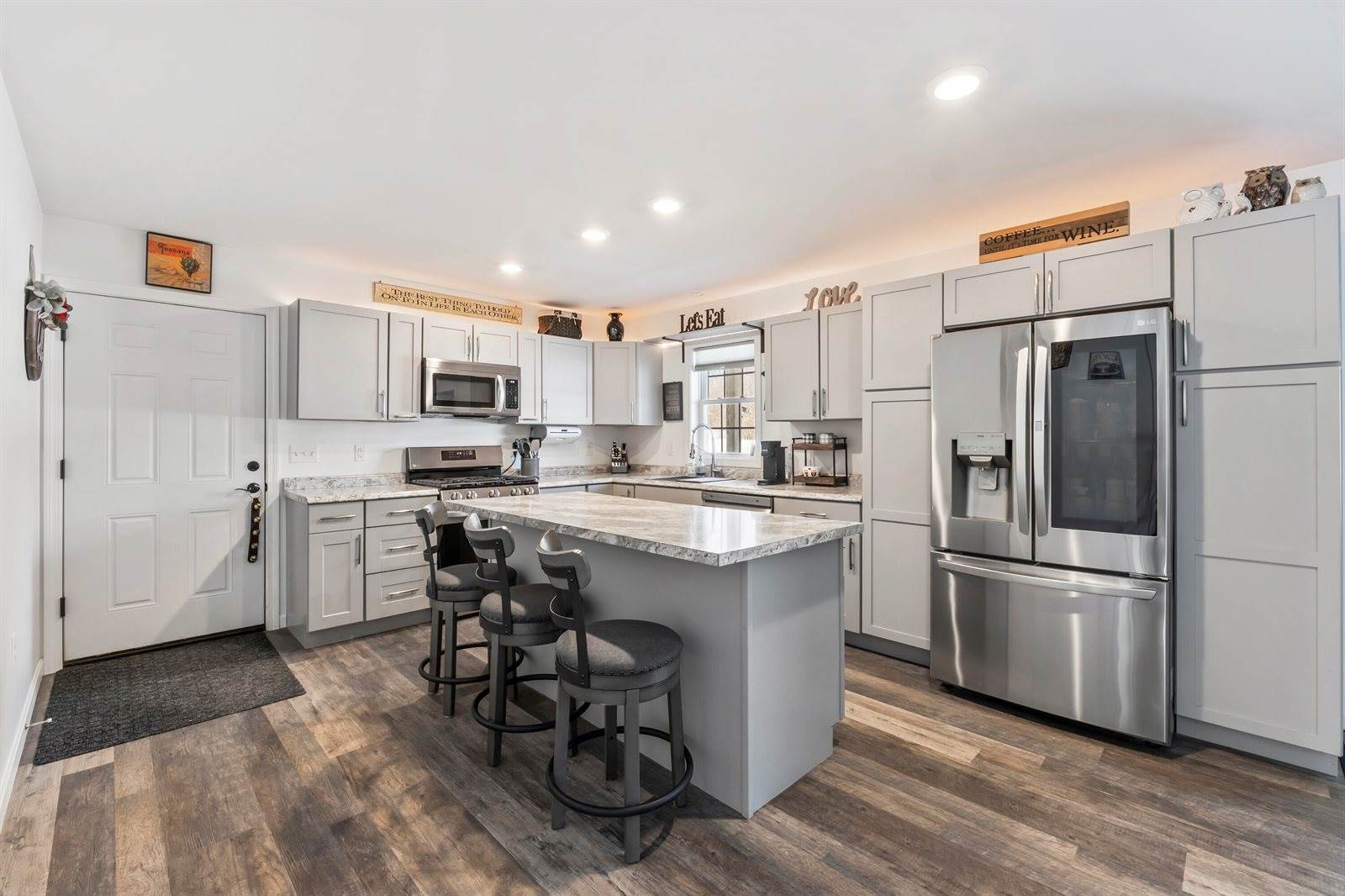 23 Godrics Hollow, Sidney, ME 04330