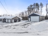 23 Godrics Hollow, Sidney, ME 04330