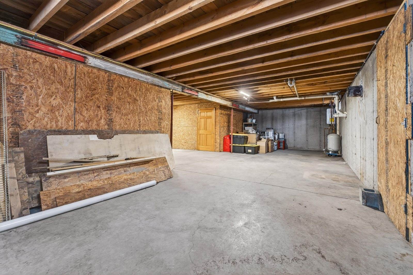 23 Robinson Way, Bridgton, ME 04009