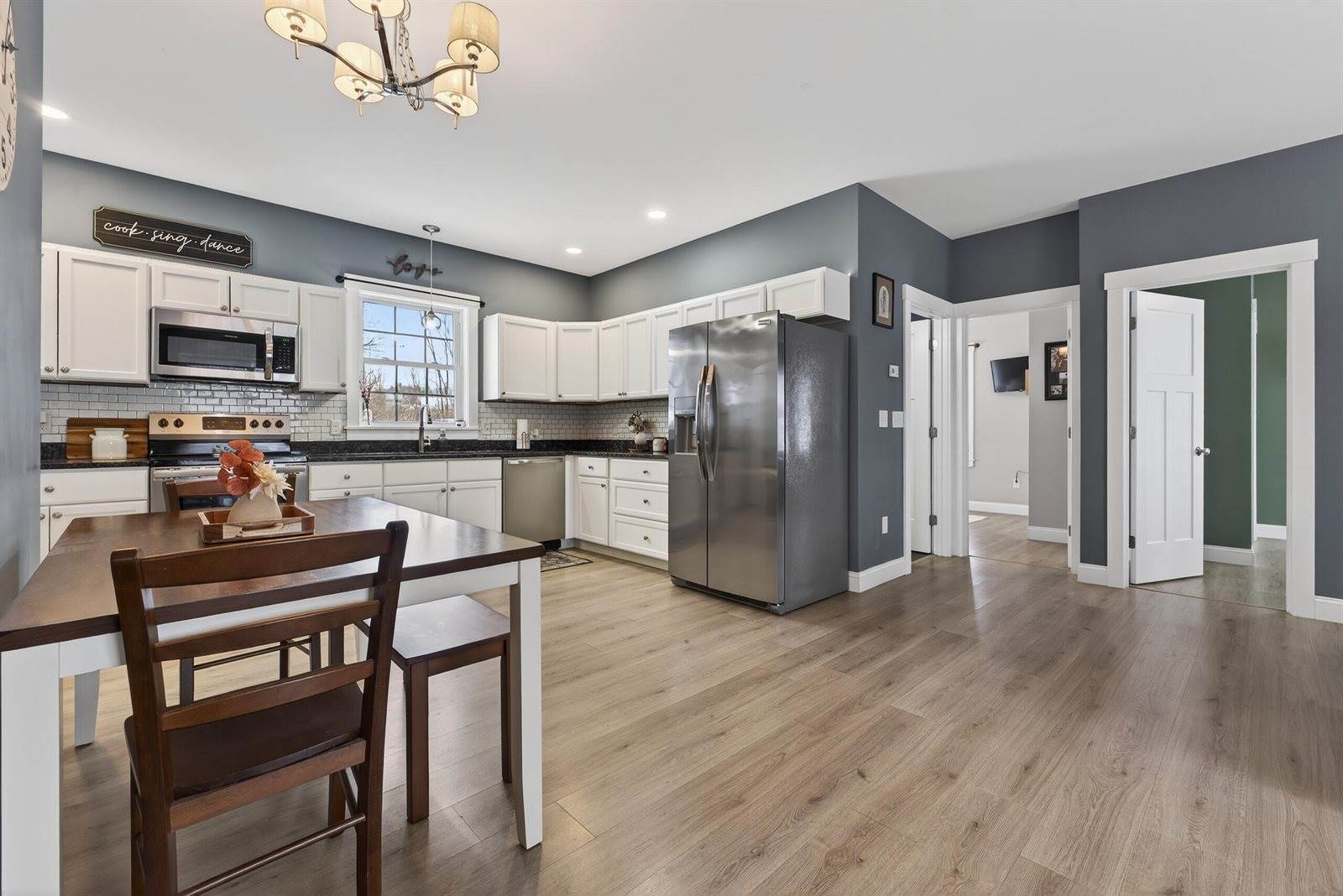 11 Cruz Drive, Sabattus, ME 04280