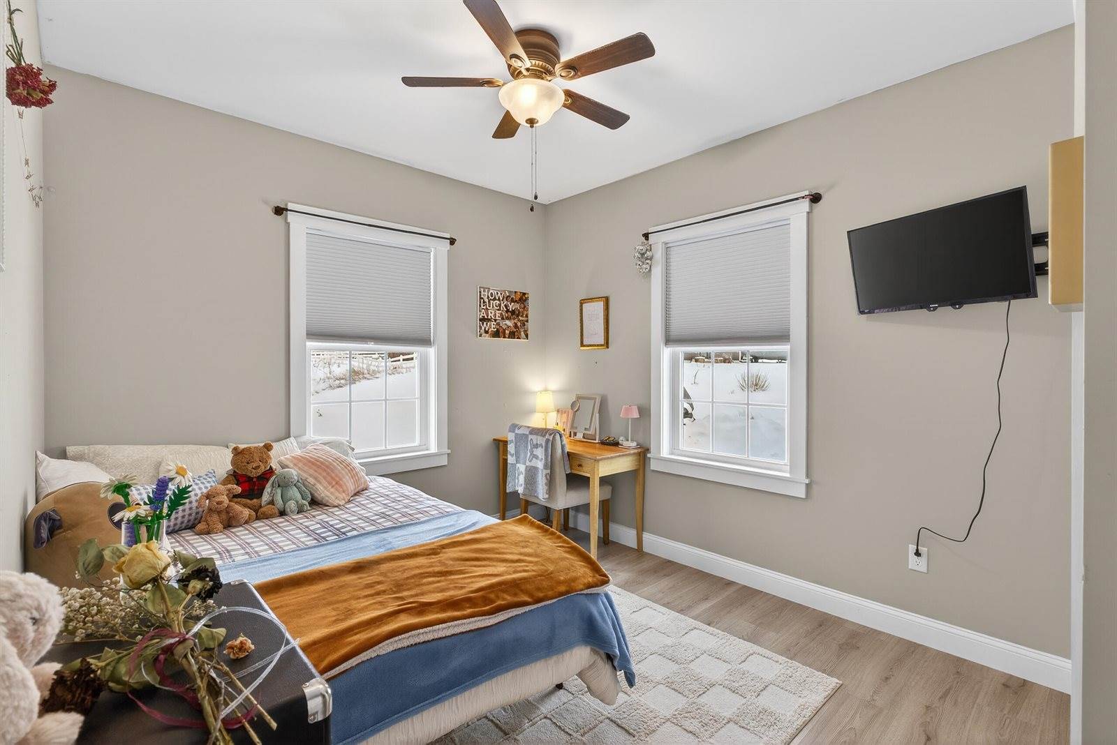 11 Cruz Drive, Sabattus, ME 04280