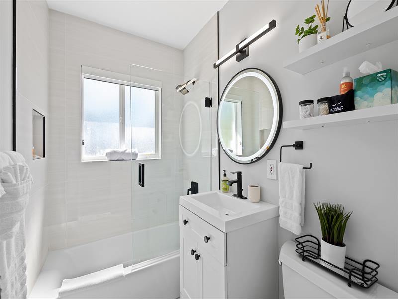 1900 NE 19th St, Fort Lauderdale, FL 33305