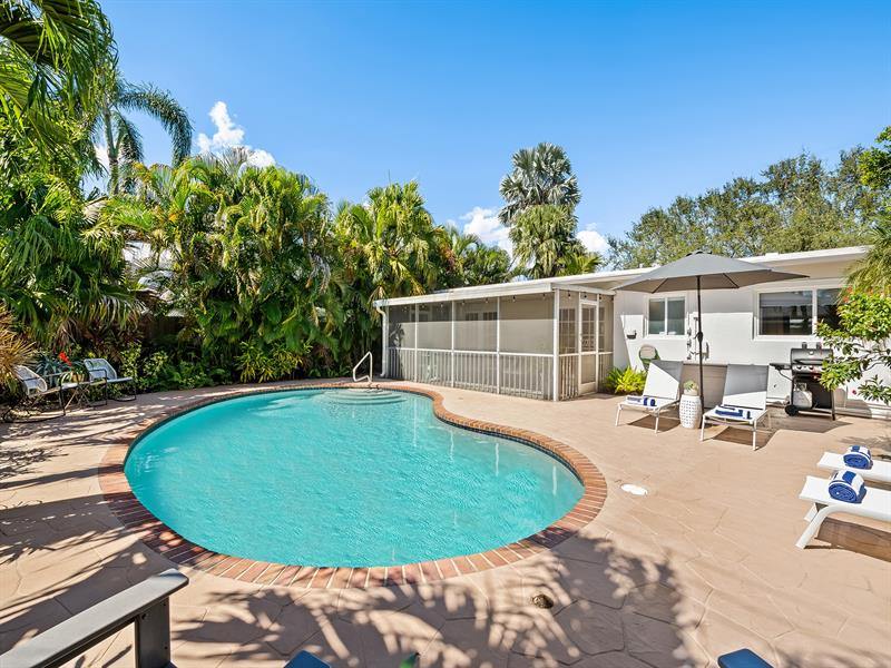 1900 NE 19th St, Fort Lauderdale, FL 33305