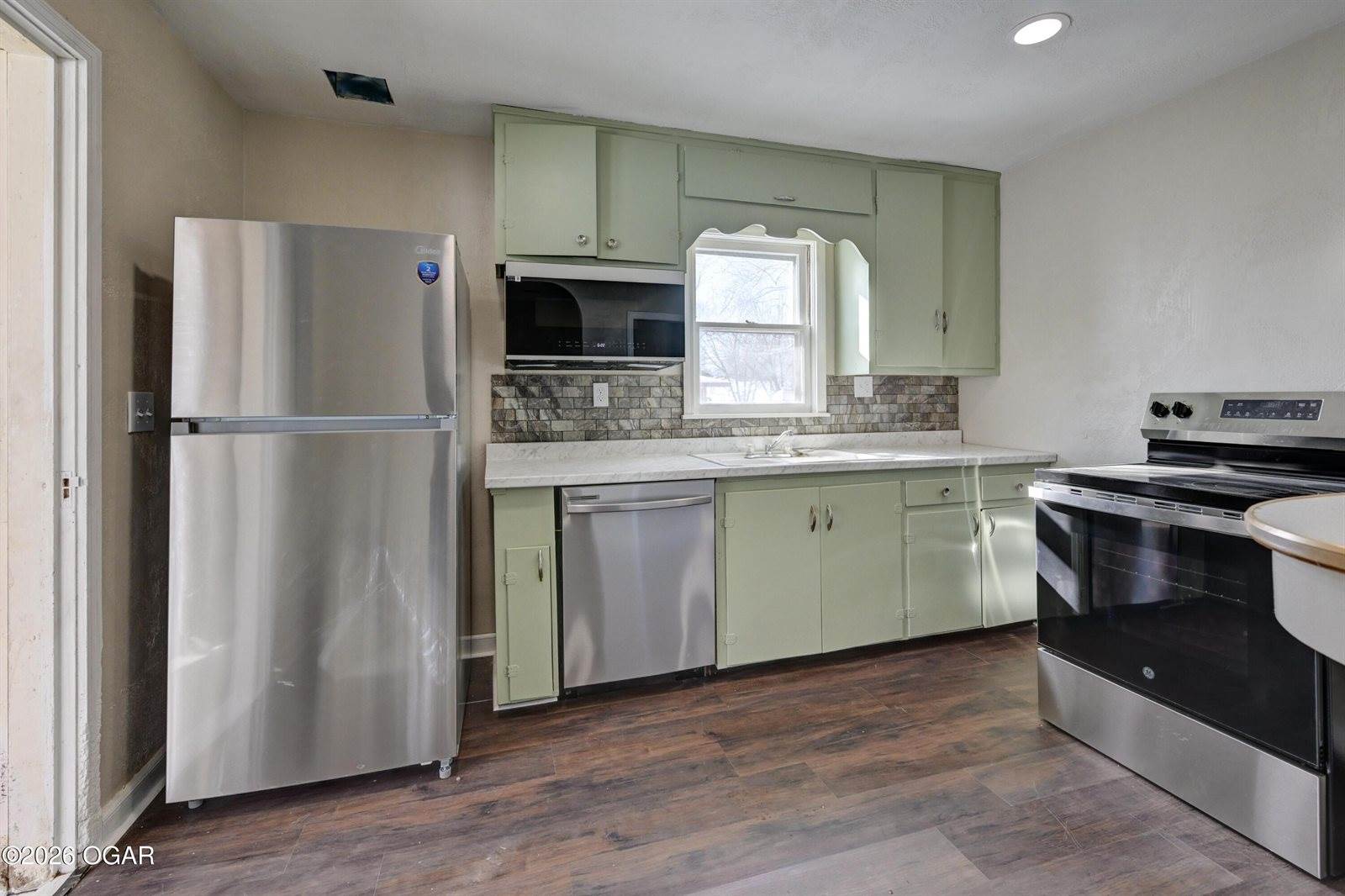 311 South Park Avenue, Joplin, MO 64801