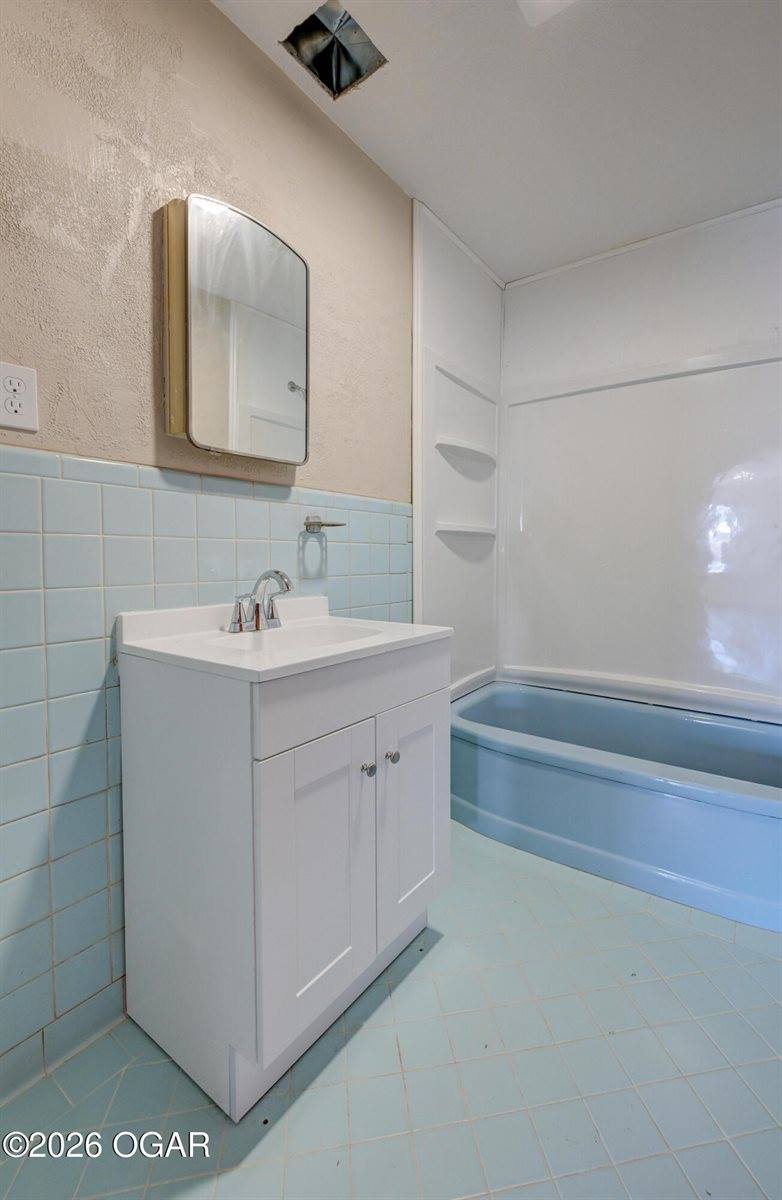 311 South Park Avenue, Joplin, MO 64801