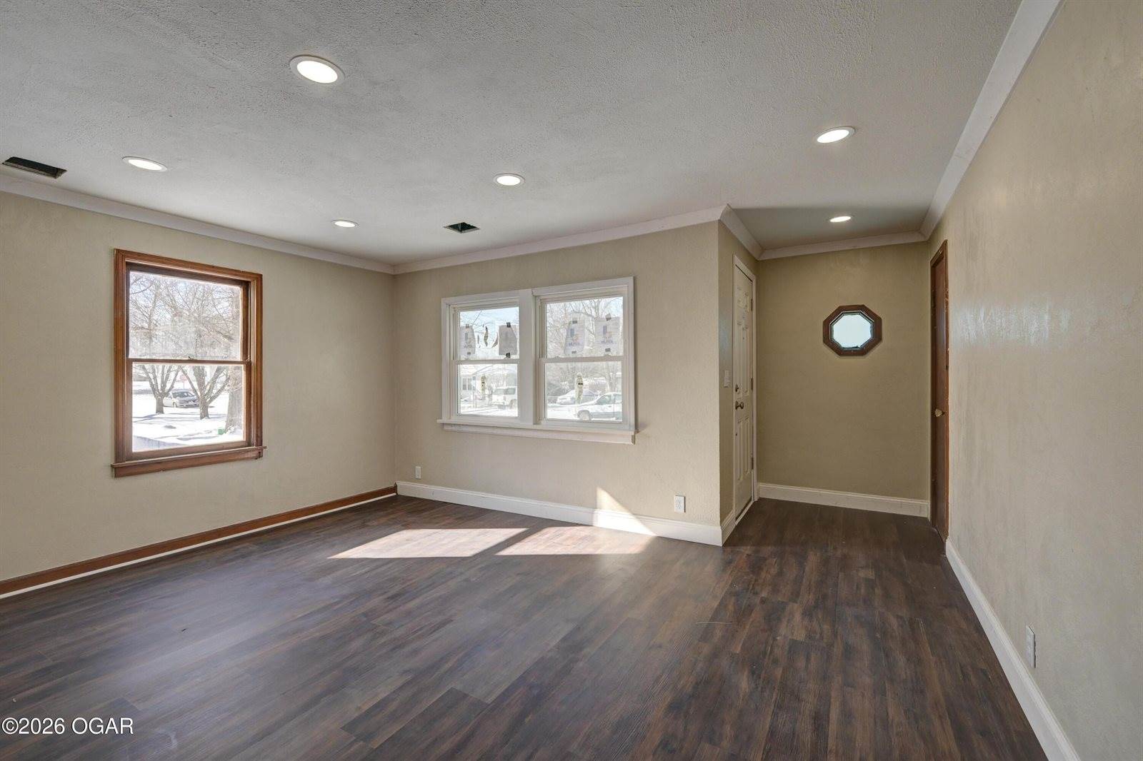 311 South Park Avenue, Joplin, MO 64801