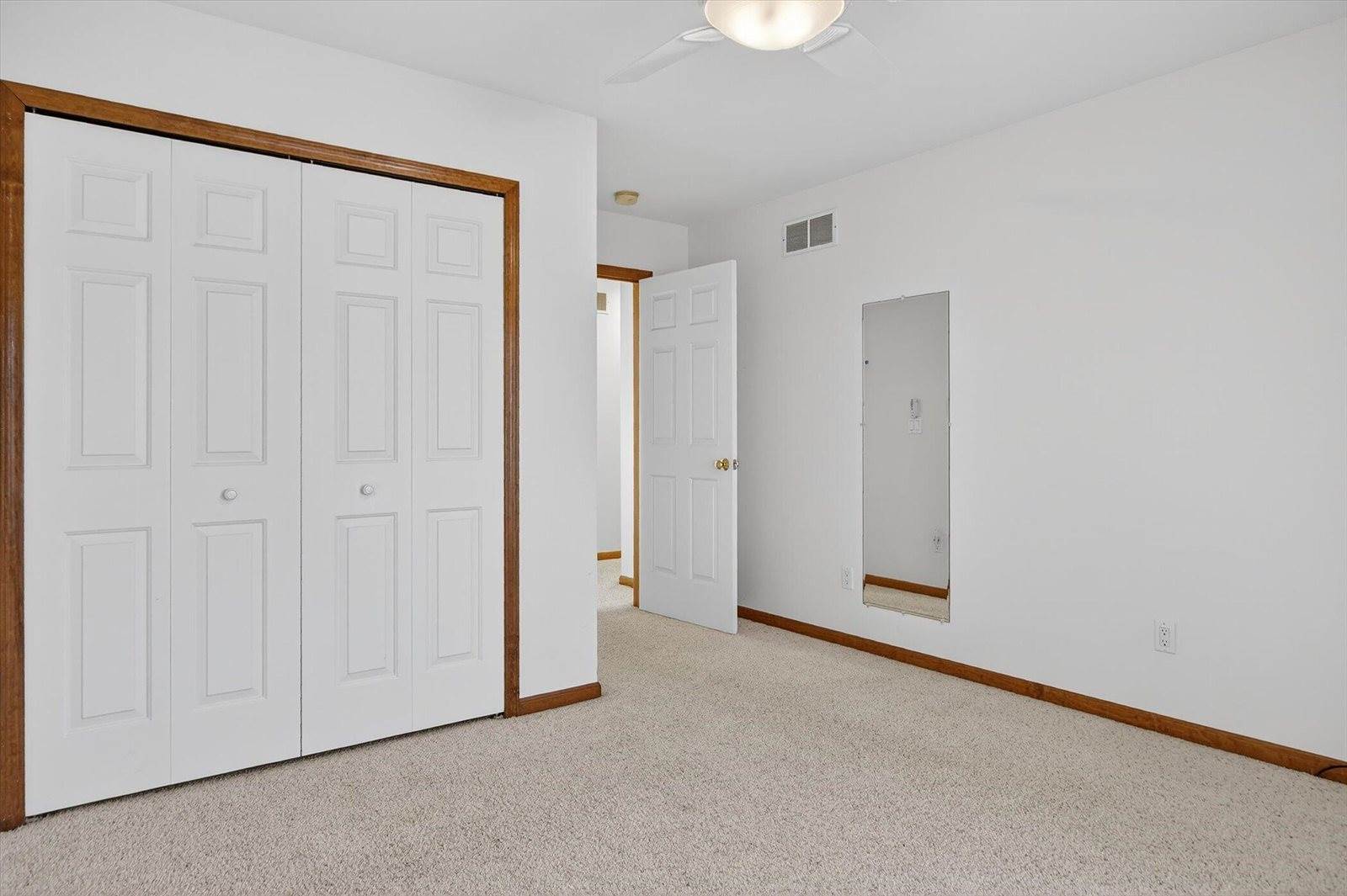 36394 Cecilia Drive, Sterling Heights, MI 48312