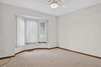 36394 Cecilia Drive, Sterling Heights, MI 48312