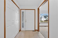 36394 Cecilia Drive, Sterling Heights, MI 48312