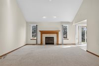 36394 Cecilia Drive, Sterling Heights, MI 48312