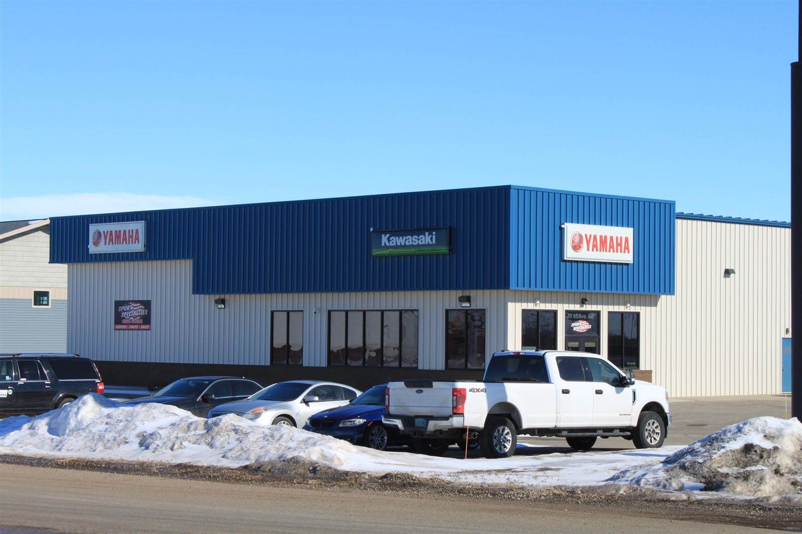 3908 N Broadway, Minot, ND 58703