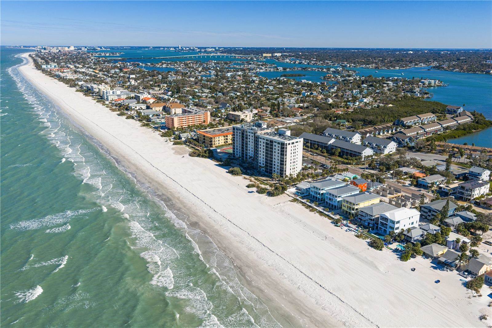 911 Harbour House Drive, Indian Rocks Beach, FL 33785