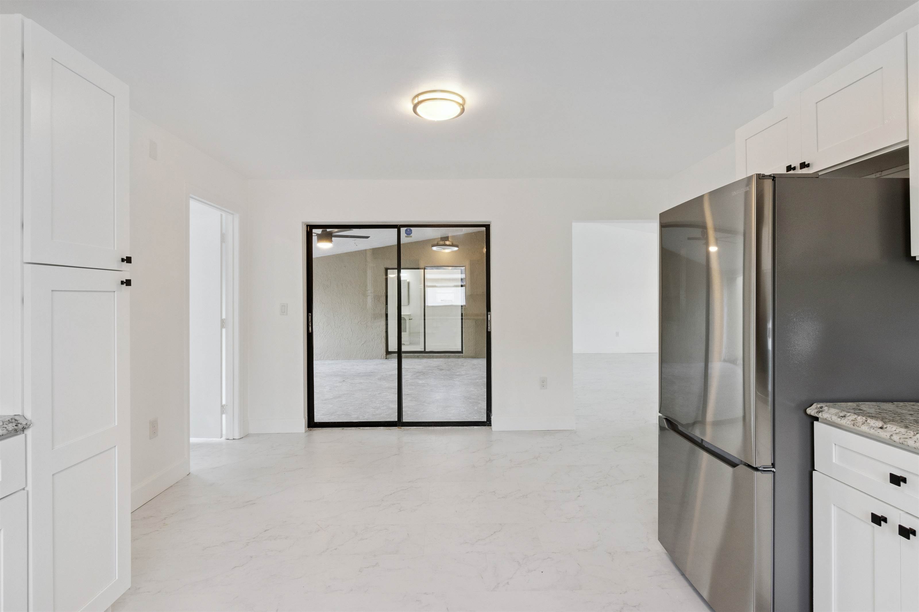 527 Glade Ct, Kissimmee, FL 34758