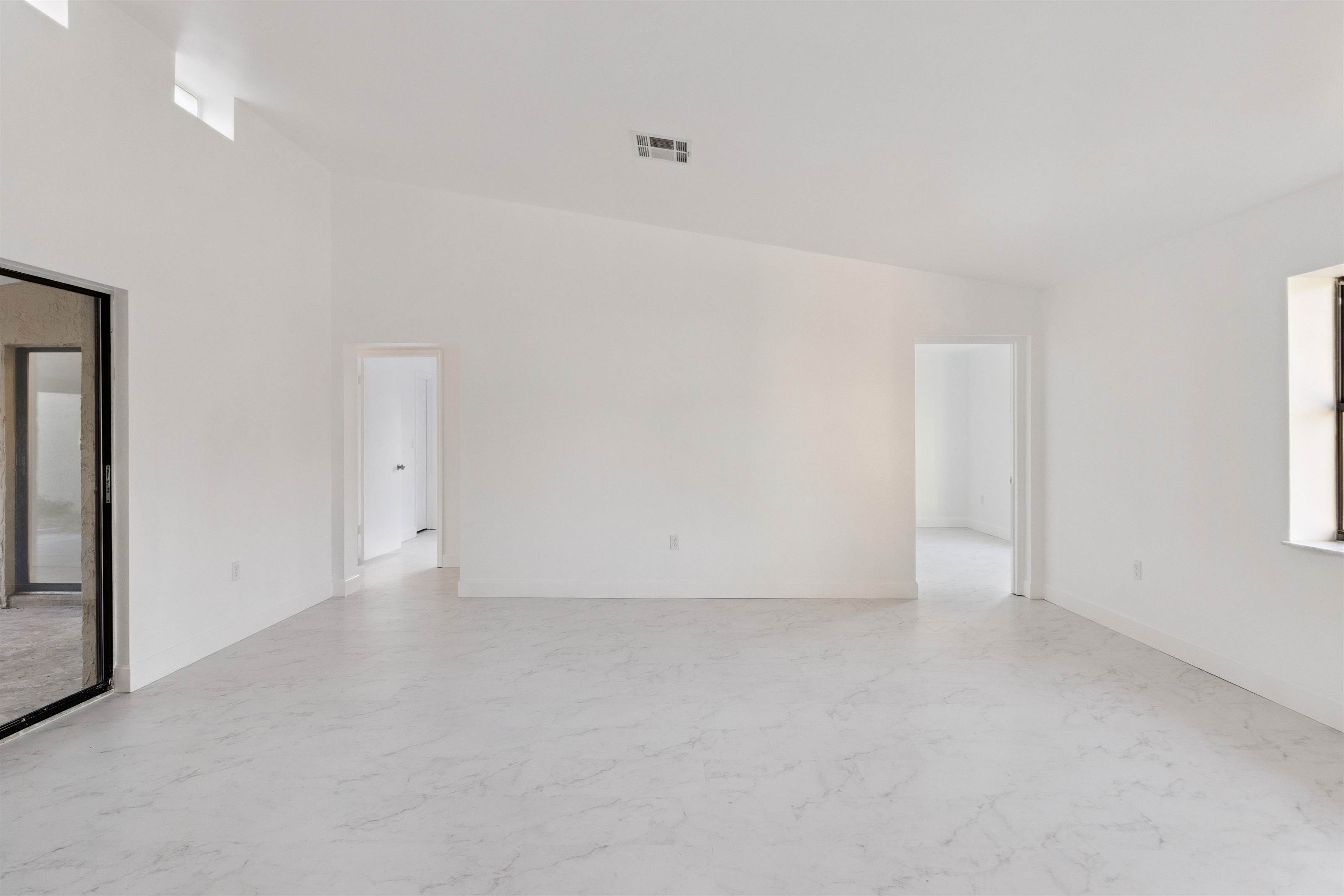 527 Glade Ct, Kissimmee, FL 34758