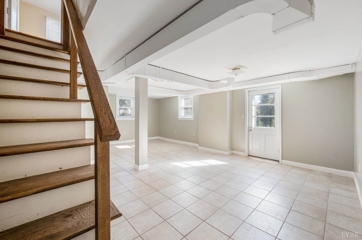 710 Riverside Drive, Lynchburg, VA 24503